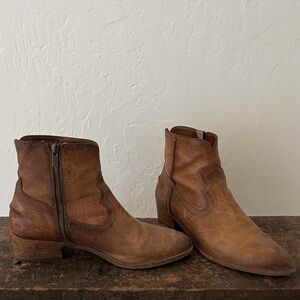 Frye Billy side zip western boots